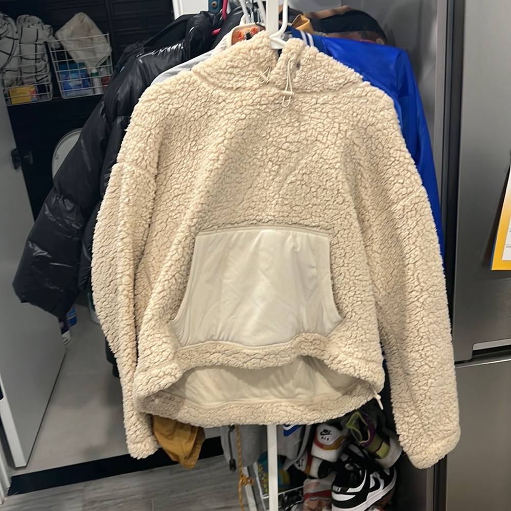 Zella Cream fleece pullover